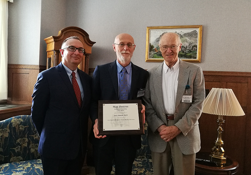 Reumatologia, il dottor Kenneth Warrington della Mayo Clinic, Rochester, in Minnesota sarà lunedì 9 giugno a Palazzo Rocca Saporiti per una lettura magistrale sulle vasculiti